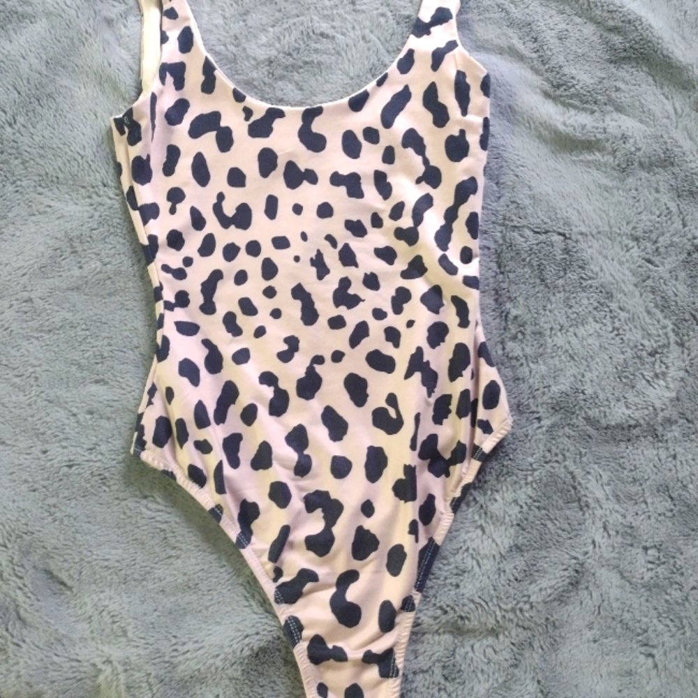 EUC Princess Polly Tamikah Bodysuit - Picture 6 of 8